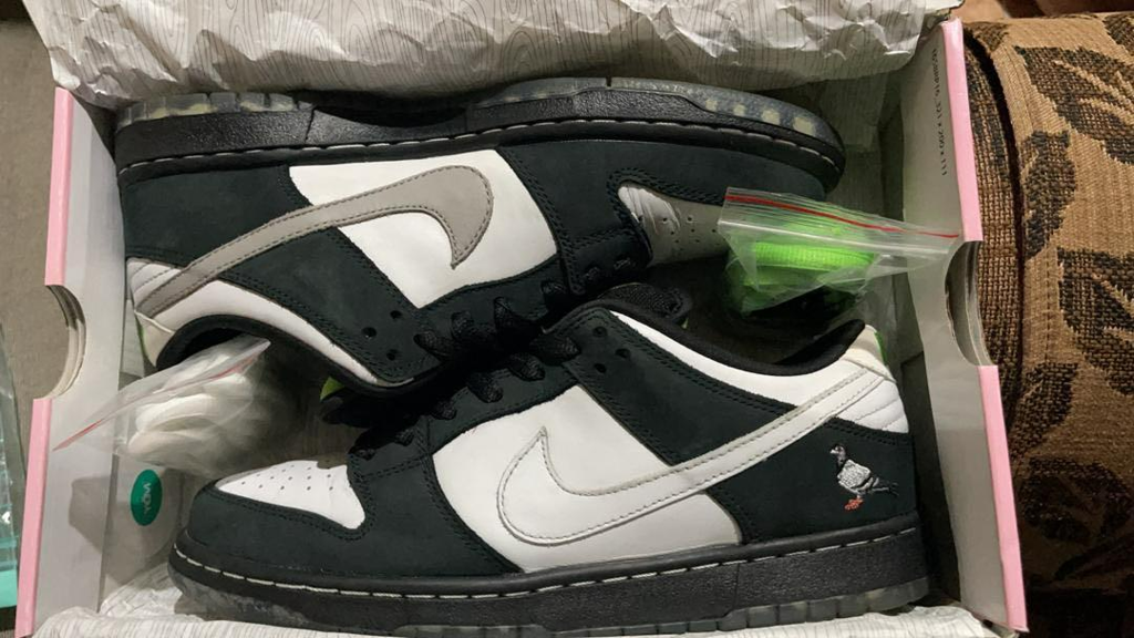 Giày Nike Jeff Staple x Dunk Low Pro SB 'Panda Pigeon' BV1310-013 - Ảnh 4