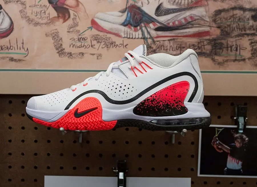 Alternative view of Giày Tennis Nike Court Tech Challenge 20 'Lava' BQ0234-100