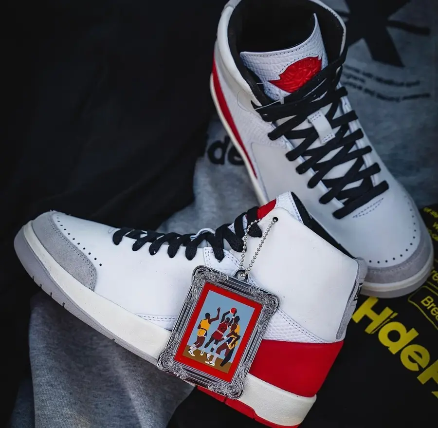 Alternative view of Giày Nike Wmns Air Jordan 2 Retro SE 'White' DQ0558-160