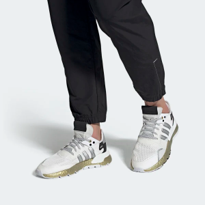 Alternative view of Giày Adidas Nite Jogger ‘White Gold Metallic’ FW6147