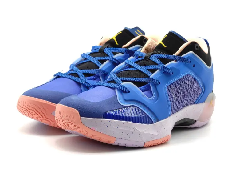Alternative view of Giày Nike Air Jordan 37 ‘Low Lapis’ DQ4122-400