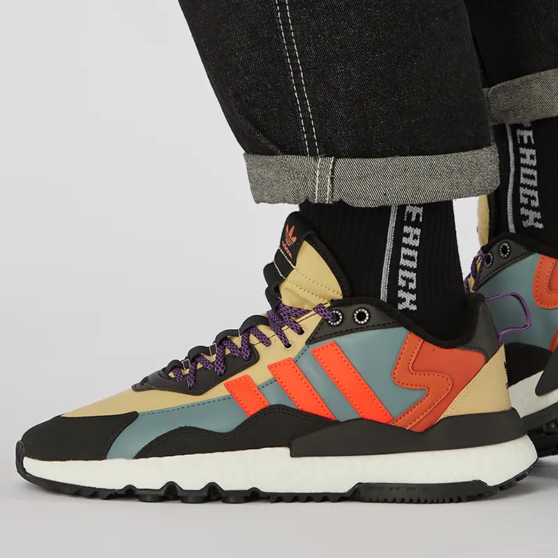Alternative view of Giày Adidas Nite Jogger 'Core White Orange' FZ3664