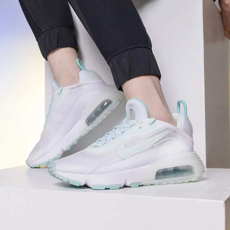 Giày Nike Wmns Air Max 2090 'White Barely Green' DJ3029-100 - Ảnh 6