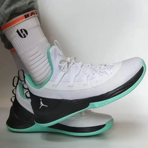 Alternative view of Giày Nike Air Jordan Ultra Fly 2 Low ‘White’ AH8110-114