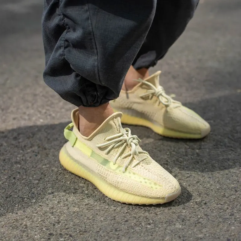 Alternative view of Giày Adidas Yeezy Boost 350 V2 'Flax' FX9028