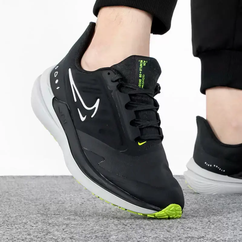 Giày Nike Wmns Air Winflo 9 Shield 'Black White Volt' DM1104-001 - Ảnh 3