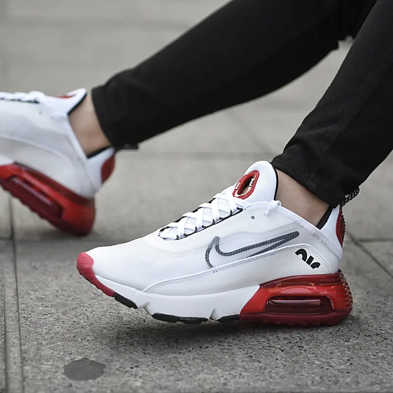 Alternative view of Giày Nike Air Max 2090 'University Red' DC9180-106