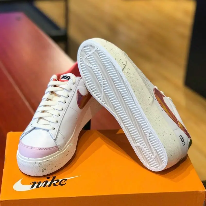 Alternative view of Giày Nike Blazer Low Platform DM5451-611