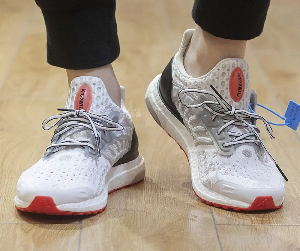 Alternative view of Giày Adidas UltraBoost Climacool 2 DNA 'White Vivid Red' GY5373