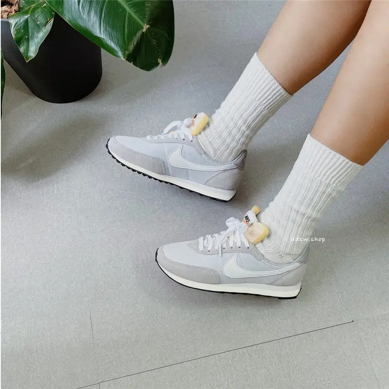 Giày Nike Waffle Trainer 2 SE 'Photon Dust' DM9091-011 - Ảnh 3