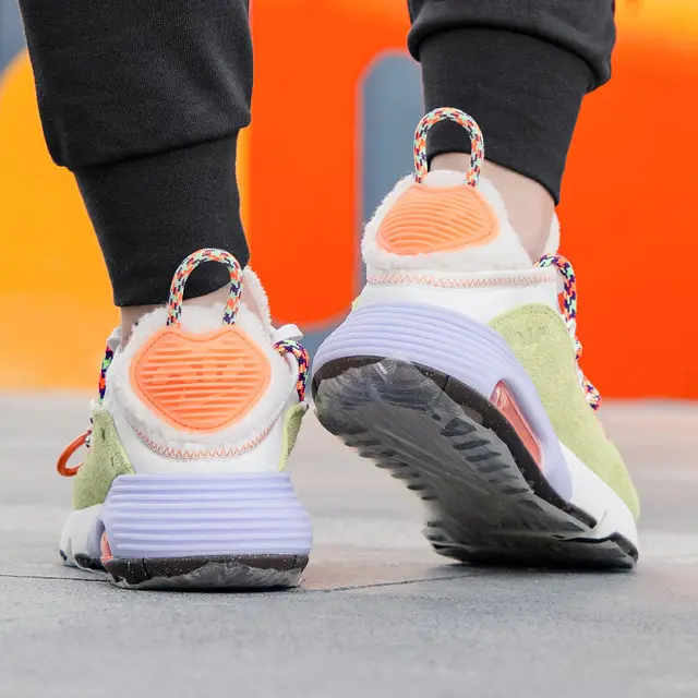 Giày Nike Wmns Air Max 2090 'Sail Lilac Ice' DC2353-153 - Ảnh 8