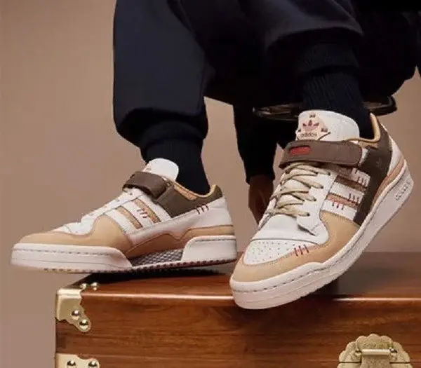 Alternative view of Giày Adidas Originals Forum 84 Low 'Cardboard Brown' GV6710
