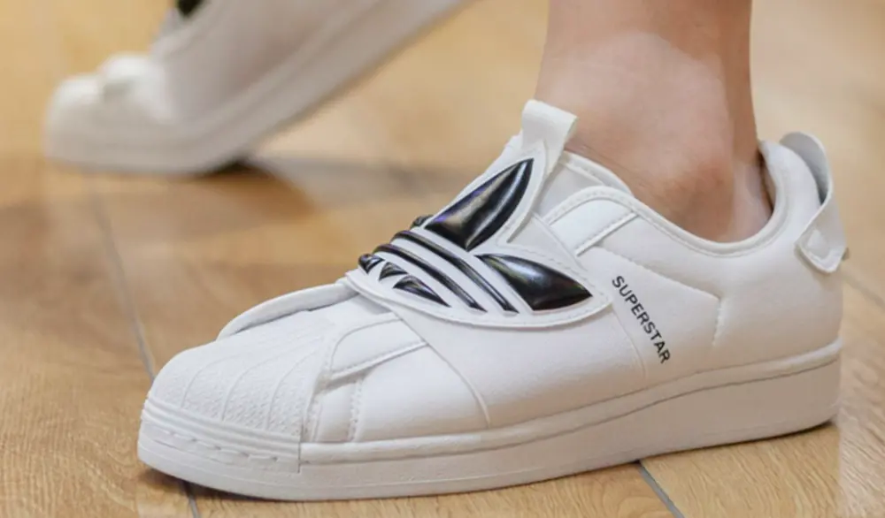 Alternative view of Giày Adidas Superstar Slip-On 'Trefoil Band White Black' GZ8399