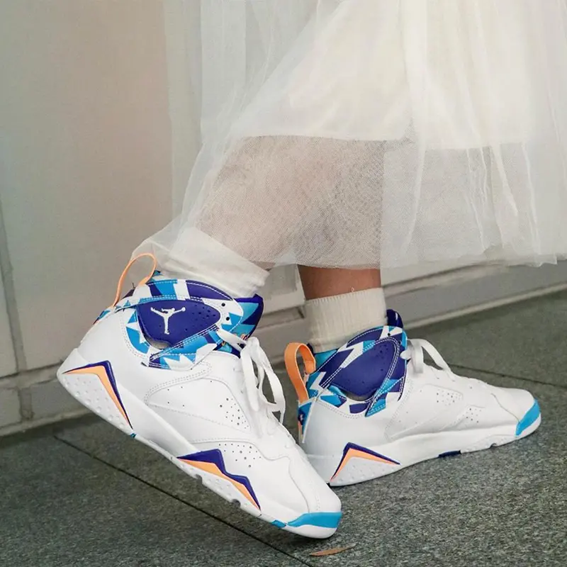 Alternative view of Giày Nike Air Jordan 7 Retro GS 'Chlorine Blue' 442960-100