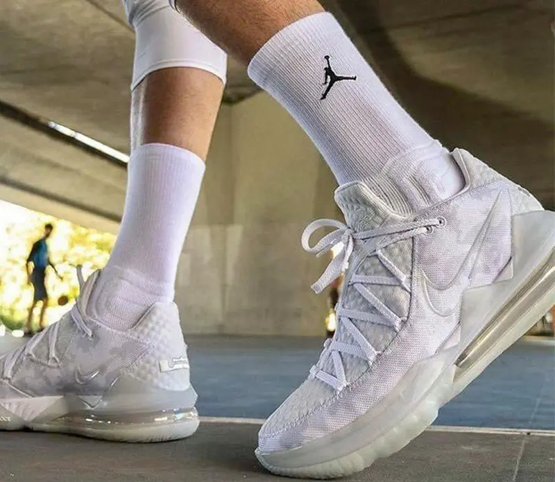 Giày Nike LeBron 17 Low EP 'White Camo' CD5006-103 - Ảnh 5