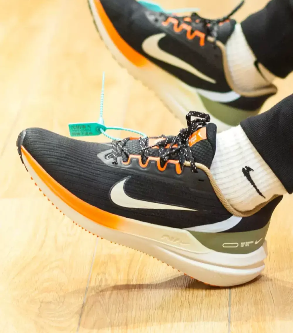 Giày Nike Air Winflo 9 'Black Coconut Milk' DX6040-071 - Ảnh 3