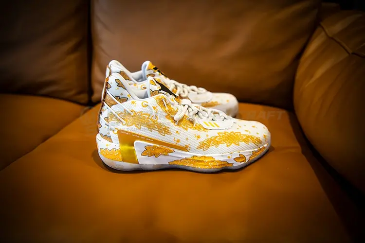 Giày Adidas Ric Flair x Dame 7 GCA 'White Gold Metallic' FY2802 - Ảnh 5