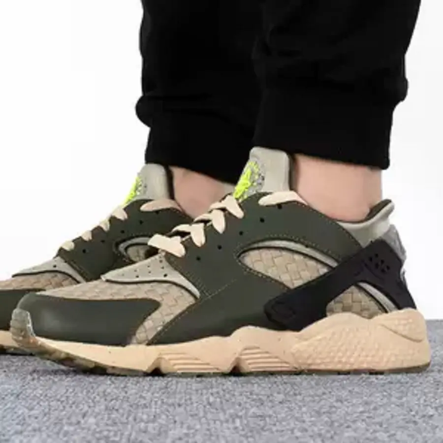 Alternative view of Giày Nike Air Huarache 'Crater Cargo Khaki Limestone' DM0863-300