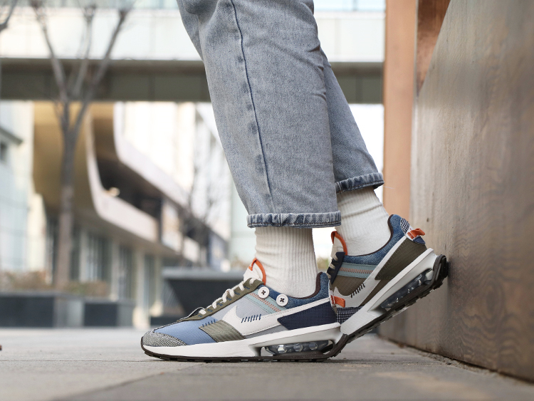 Giày Nike Wmns Air Max Pre-Day 'Voodoo Doll' DR0973-400 - Ảnh 3