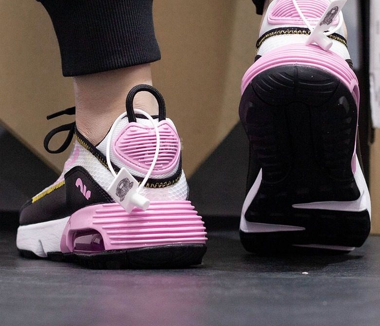 Giày Nike Wmns Air Max 2090 GS 'White Light Arctic Pink' CJ4066-104 - Ảnh 7