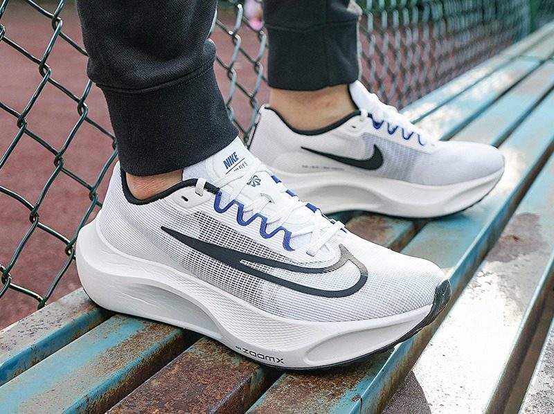 Giày Nike Zoom Fly 5 'White Black Old Royal' DZ2769-101 - Ảnh 5