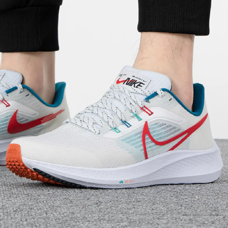 Alternative view of Giày Nike Air Zoom Pegasus 39 'White Red Teal' FD4322-161