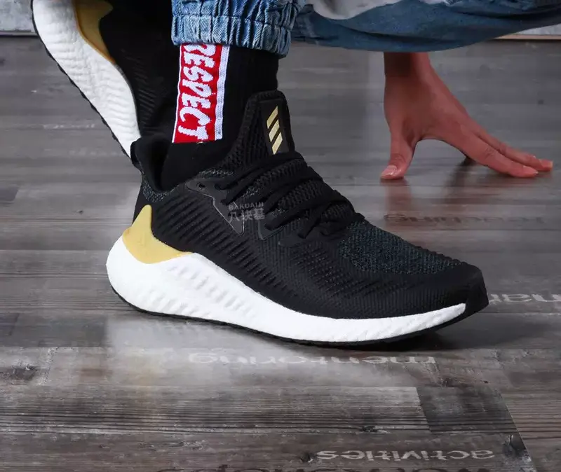 Alternative view of Giày Adidas AlphaBoost U 'Gold Metallic' EG6083