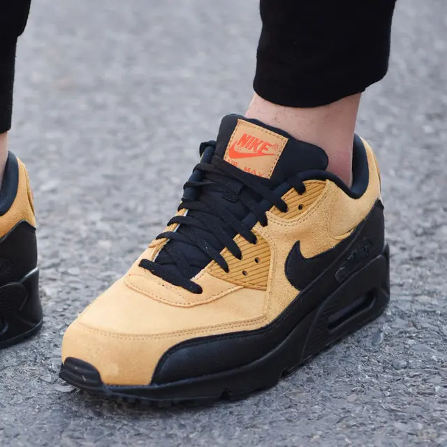 Alternative view of Giày Nike Air Max 90 'Wheat Black' AJ1285-700
