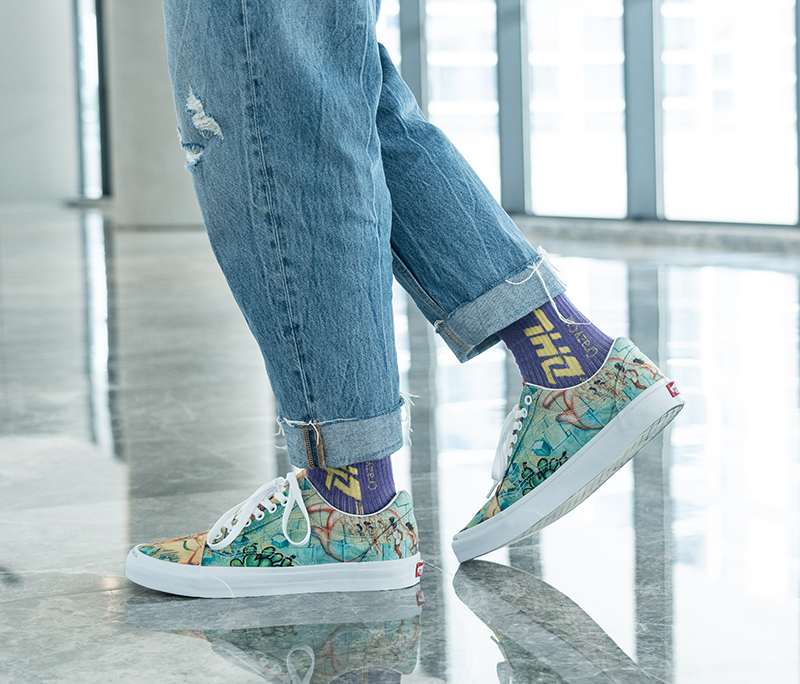 Giày Vans x Moca Judy Baca Old Skool 'Multicolour' VN0A5KRFYQ8 - Ảnh 5