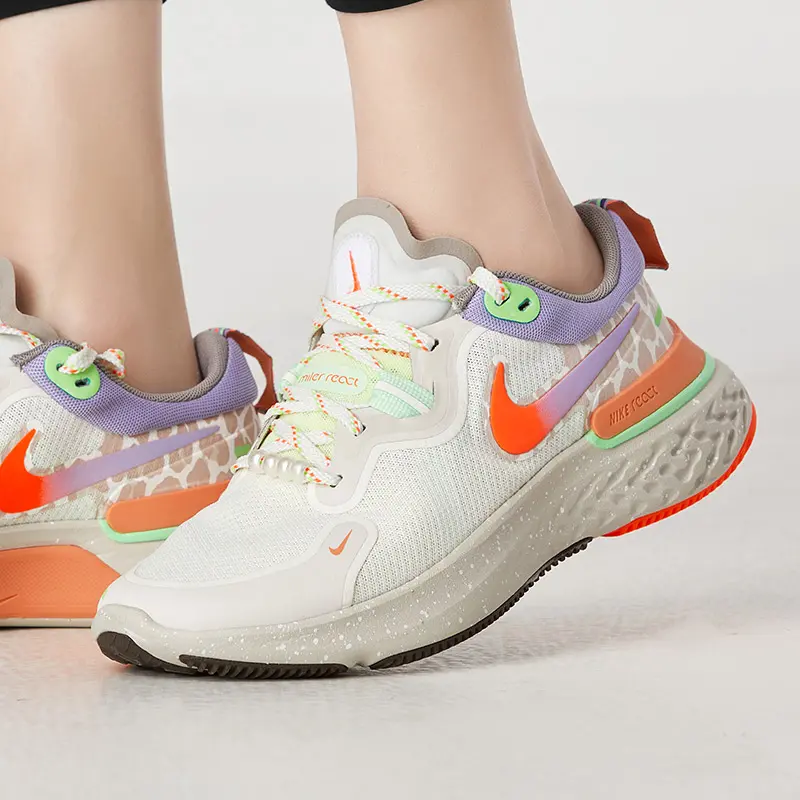 Giày Nike Wmns React Miler 'Sail Hyper Crimson' DC2112-181 - Ảnh 3