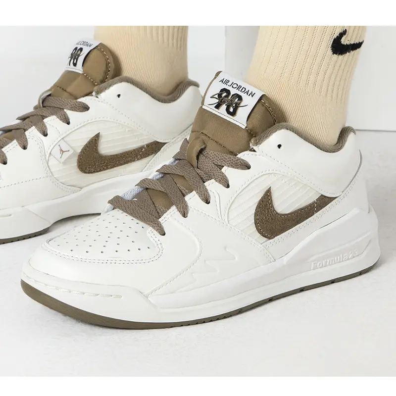 Alternative view of Giày Nike Air Jordan Stadium 90 ‘Sail’ FB2269-102