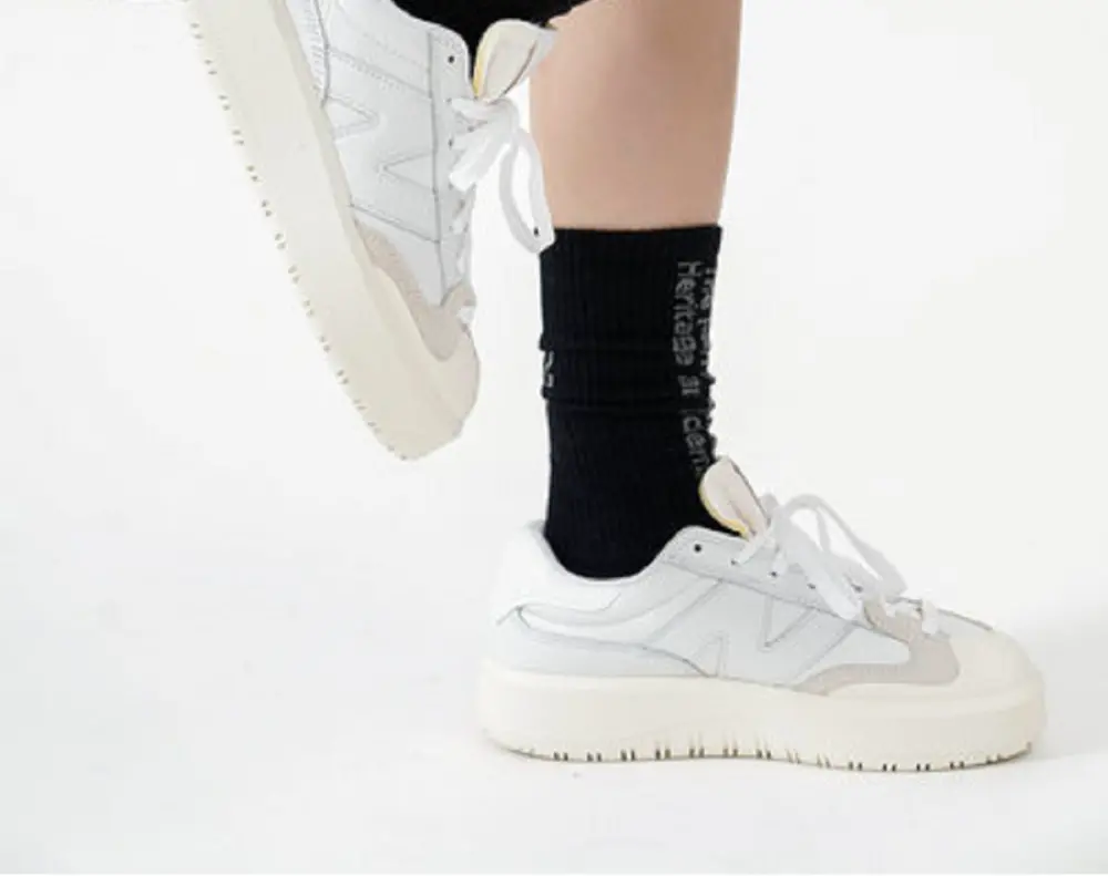 Alternative view of Giày New Balance 302 'Moonbeam' CT302BB