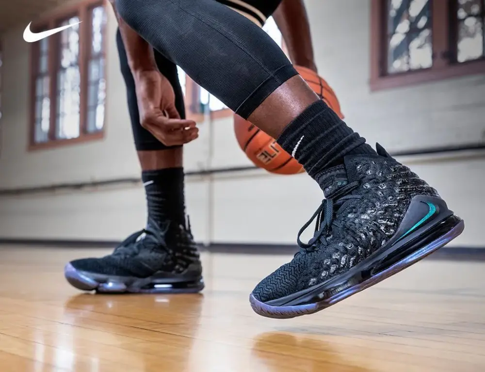 Giày Nike LeBron 17 EP 'Global Currency' BQ3178-001 - Ảnh 4