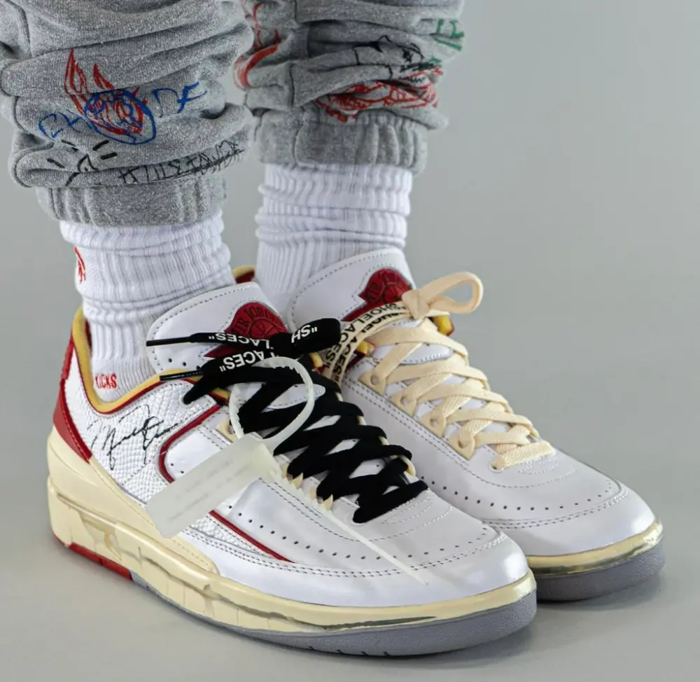 Giày Nike Off-White x Air Jordan 2 Retro Low SP 'White Varsity Red' DJ4375-106 - Ảnh 4