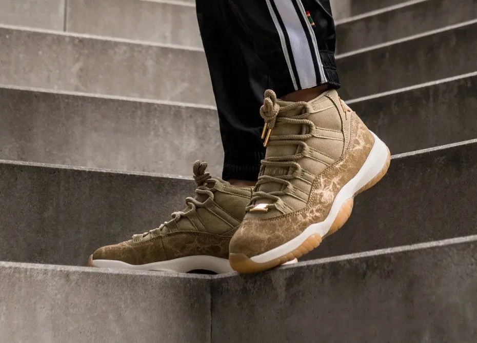 Giày Nike Wmns Air Jordan 11 Retro 'Olive Lux' AR0715-200 - Ảnh 4