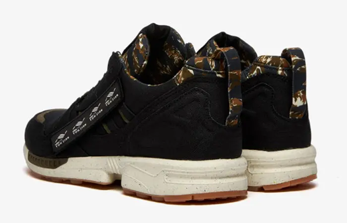 Alternative view of Giày Adidas ZX 8000 'Out There' S42592