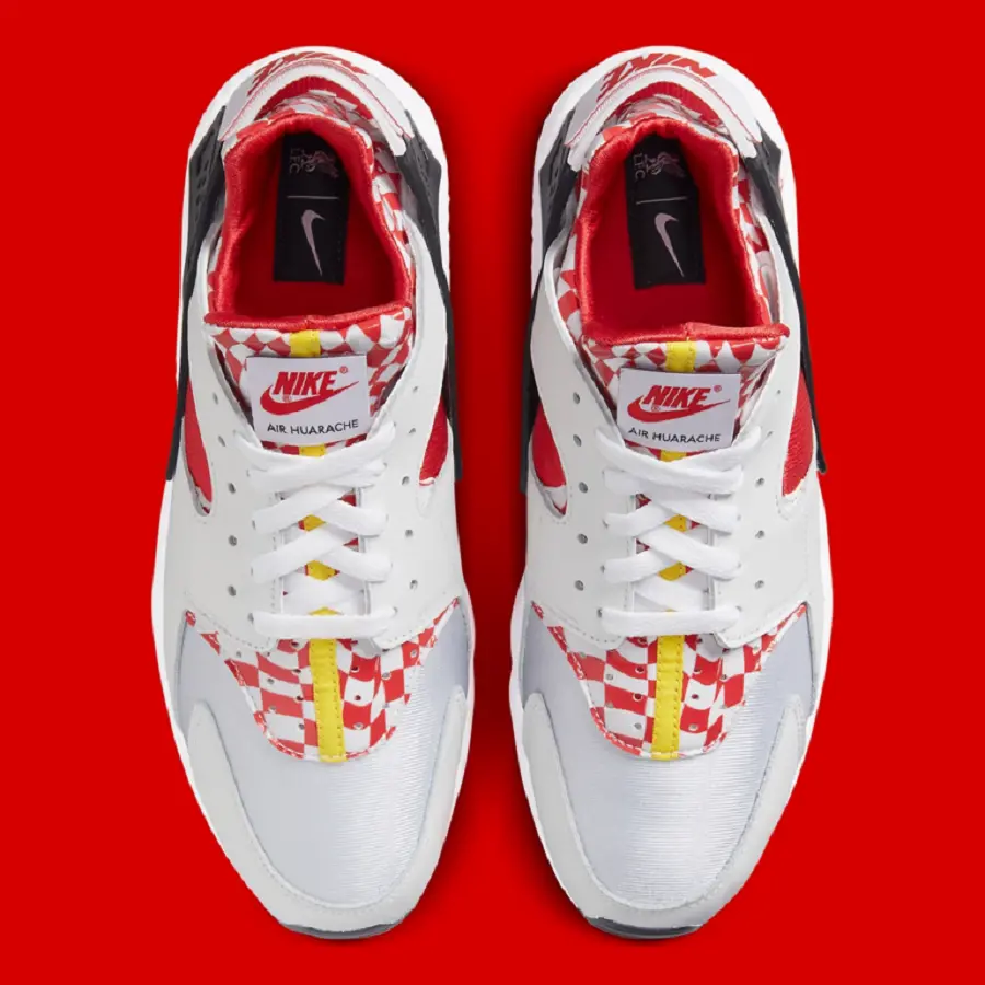 Giày Nike Air Huarache Premium QS ‘Liverpool’ DN5080-100 - Ảnh 5
