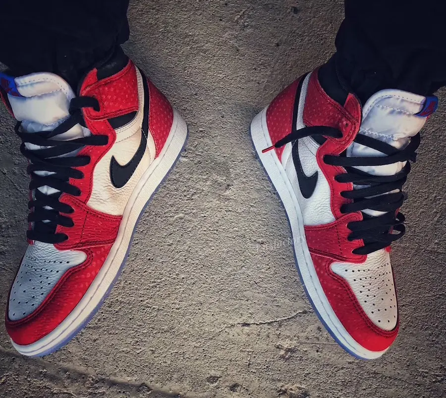 Giày Nike Air Jordan 1 Retro High 'Spider-Man' 555088-602 - Ảnh 9