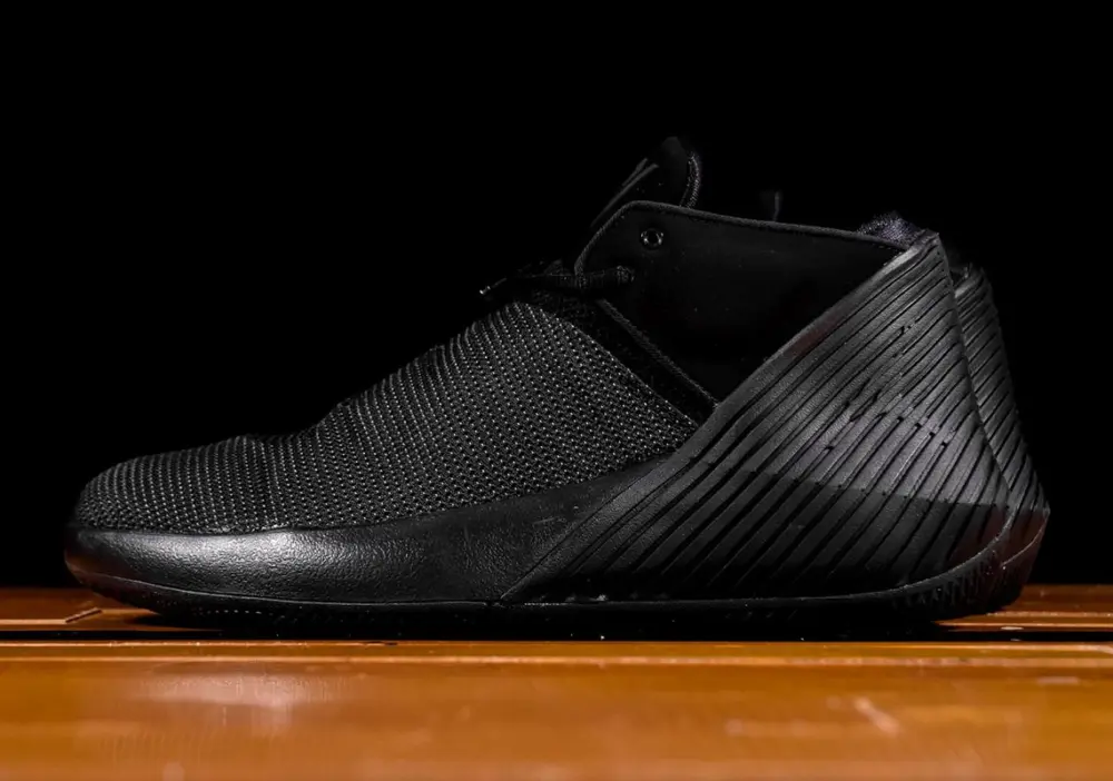 Alternative view of Giày Nike Air Jordan Why Not Zer0.1 Low Black AR0043-001
