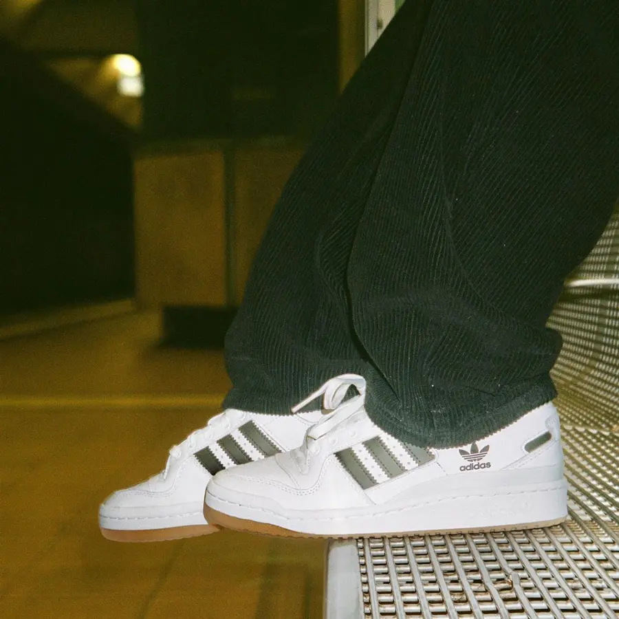 Alternative view of Giày Adidas Forum 84 Low ADV 'White Black' HP9088