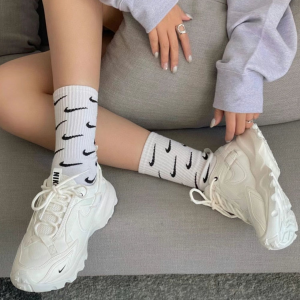 Alternative view of Giày Nike TC 7900 'Summit White' DD9682-100