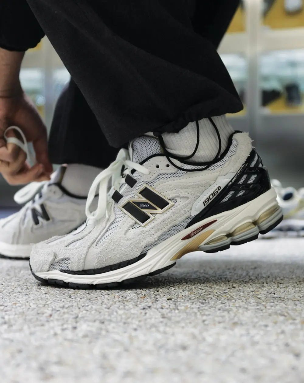 Alternative view of Giày New Balance 1906D 'Protection Pack Reflection' M1906DC
