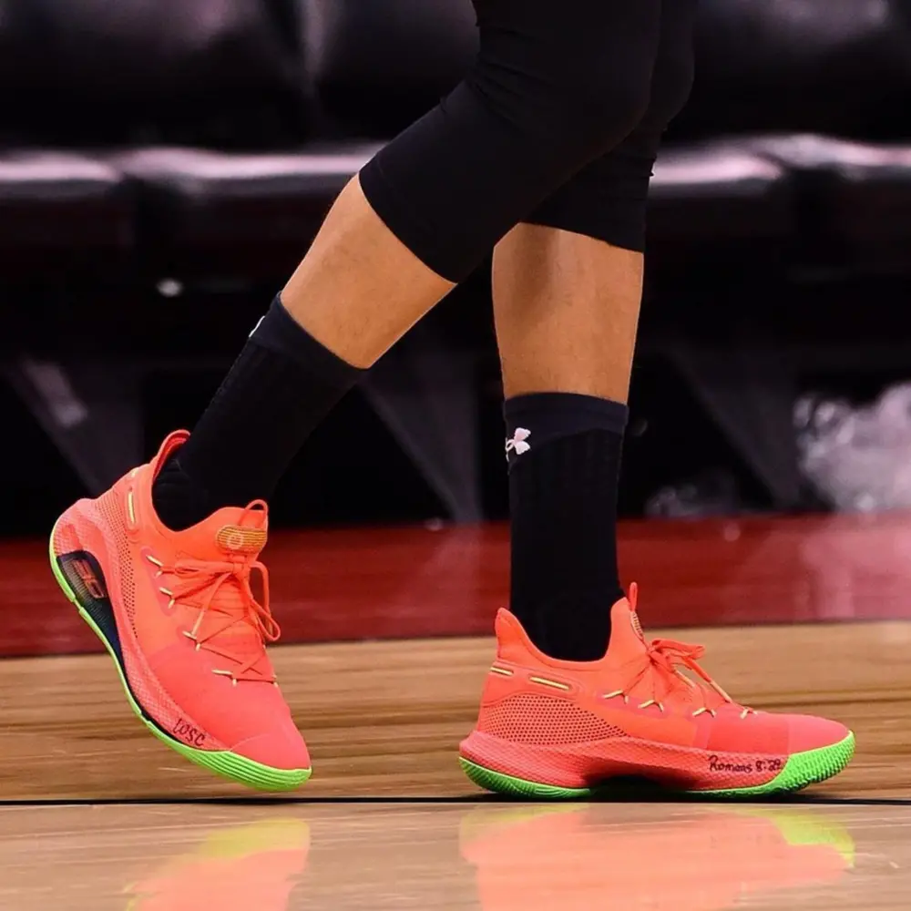 Alternative view of Giày Under Armour Curry 6 'Roaracle' 3020612-607