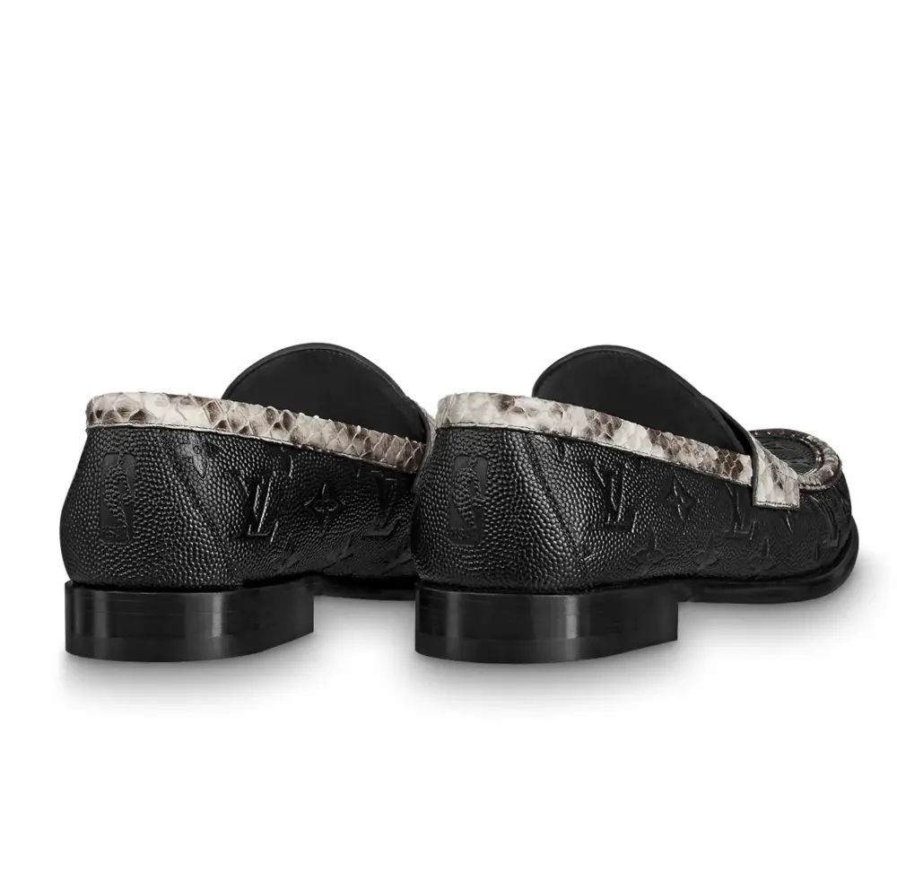 Giày Louis Vuitton Lvxnba Lv Loafers Black 1A90AN - Ảnh 4