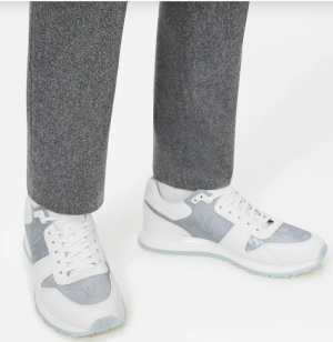 Alternative view of Giày Louis Vuitton Run Away Trainers 1A8KIP