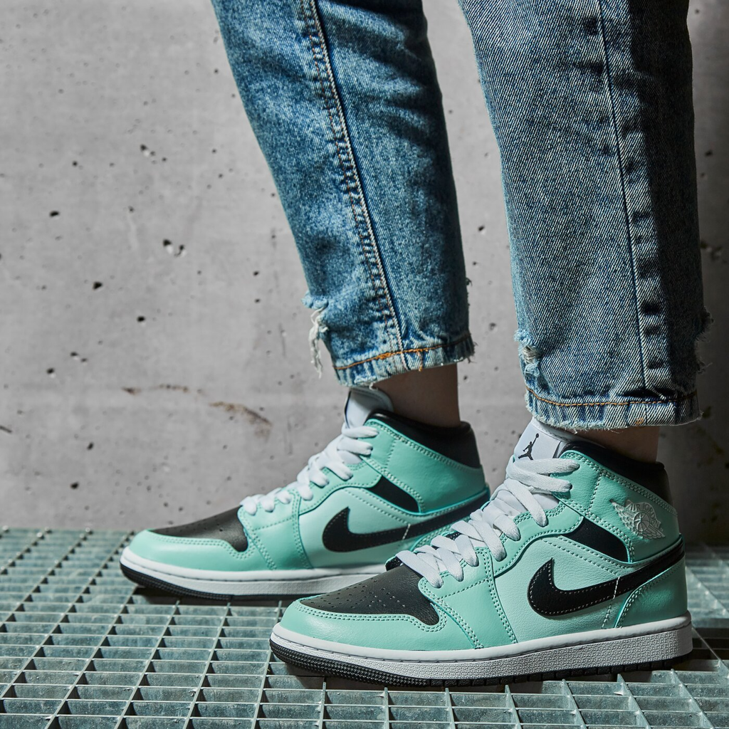 Giày Nike Wmns Air Jordan 1 Mid 'Aqua Black' BQ6472-300 - Ảnh 4