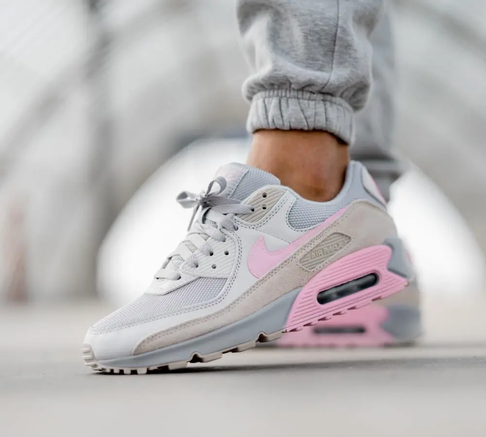 Alternative view of Giày Nike Air Max 90 'Pink String' CW7483-001