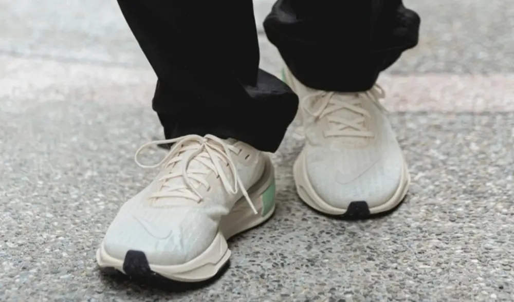 Giày Nike ZoomX Invincible Run 3 ‘Light Cream’ DR2615-200 - Ảnh 3