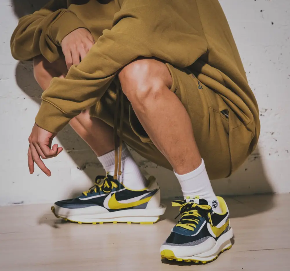 Alternative view of Giày Nike Sacai x Undercover x LDWaffle 'Bright Citron' DJ4877-001