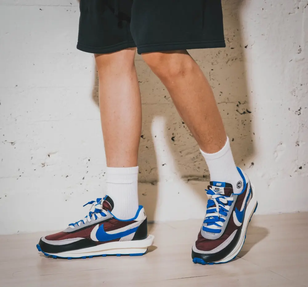 Alternative view of Giày Nike Sacai x Undercover x LDWaffle 'Maroon Team Royal' DJ4877-600